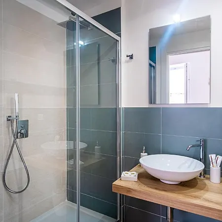 Flower Bed & Breakfast Syracuse