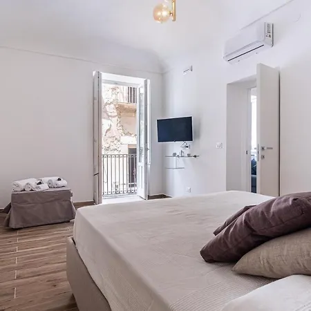 Flower Bed & Breakfast 4*