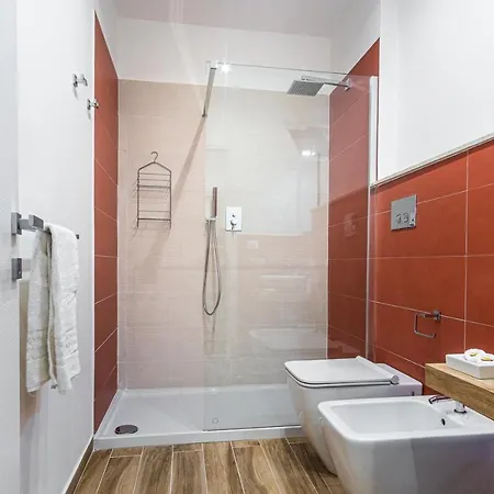 Flower Bed & Breakfast 4*